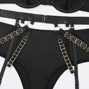 'FAST CAR' THREE QUARTER-CUP GARTER SET