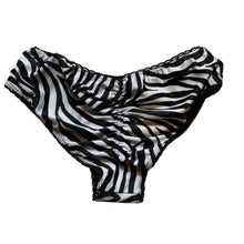 Load image into Gallery viewer, RAD ZEBRA PRINT LOW WAIST SCRUNCH BUM SHORTS